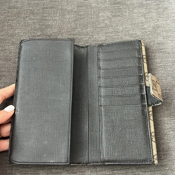 GUCCI supreme GG beige brown coated canvas wallet - Picture 3 of 13